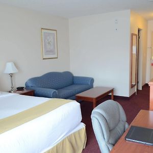 Standard Queen Room Sofa Bed Non Smoking